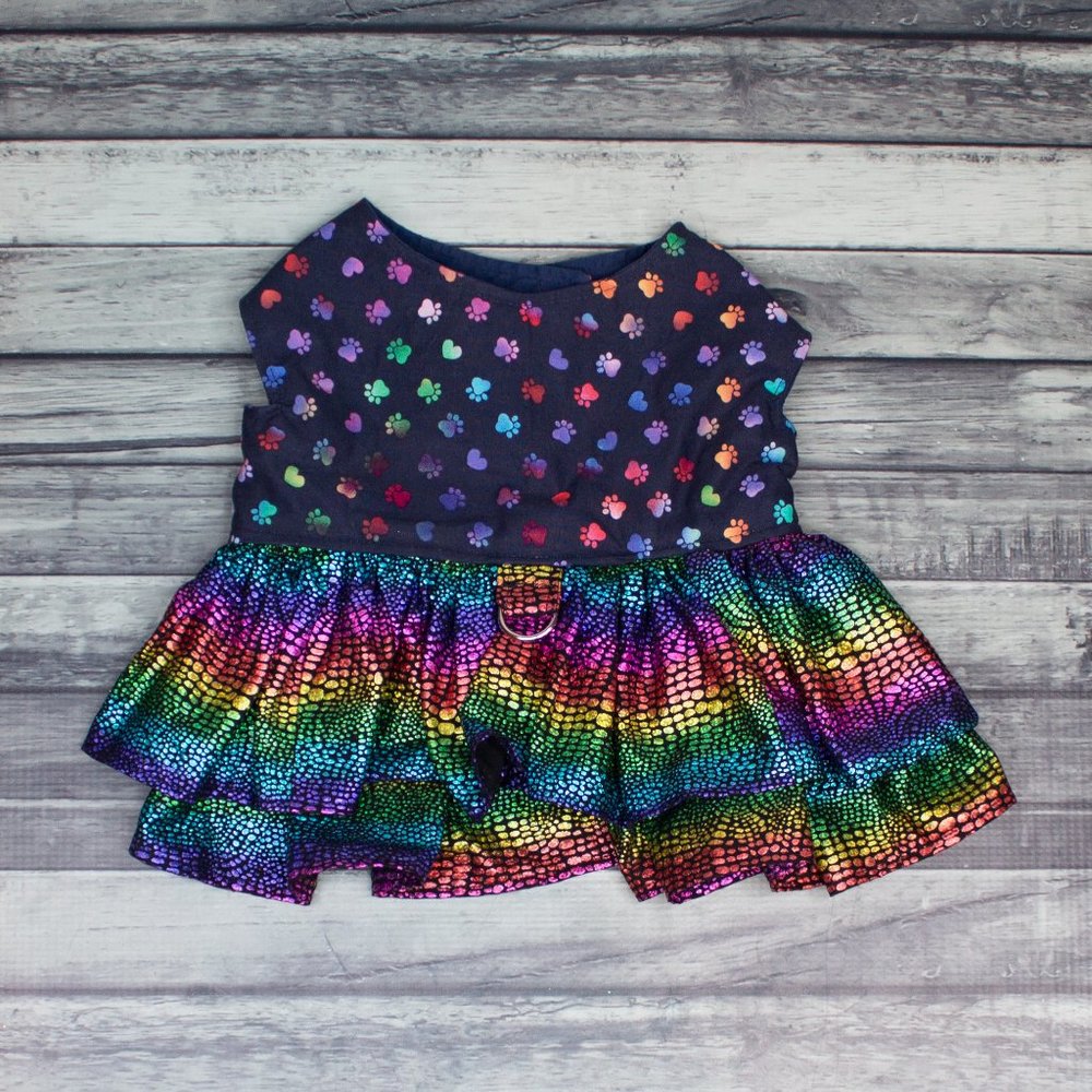 Thread 9 | True Colors Pride Dress | Small Medium Large Dogs | Gift - Picture 3 of 7